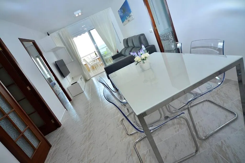 New! Fantastic Apartament In Front Of The Sea! Pineda de Mar 0*,