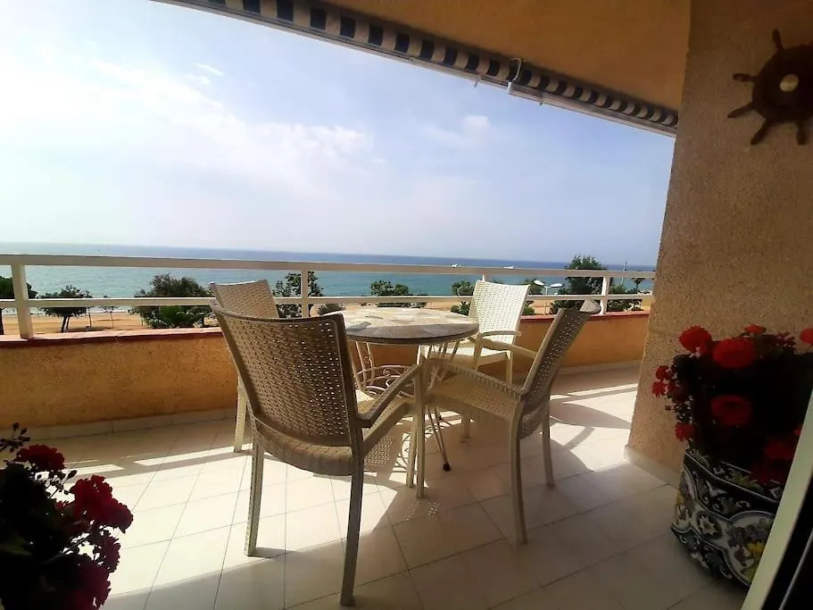 New! Fantastic Apartament In Front Of The Sea! Pineda de Mar